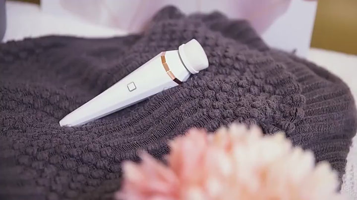 4-in-1 USB rechargeable electric facial cleansing brush 350mAH IPX7 waterproof demonstration
